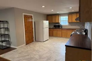 2312 Tibiletti Dr, Victoria, TX 77901 - Photo 12