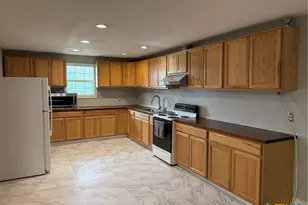 2312 Tibiletti Dr, Victoria, TX 77901 - Photo 10