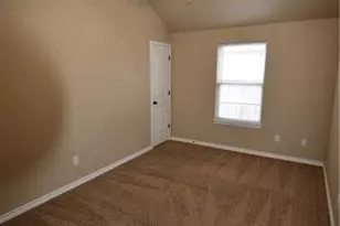 303 Sladecek Dr, Killeen, TX 76542 - Photo 14