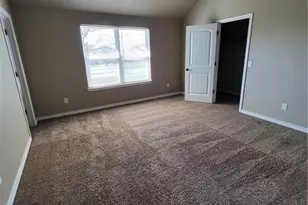 303 Sladecek Dr, Killeen, TX 76542 - Photo 10