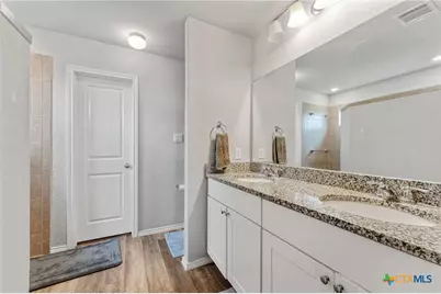 2946 Daisy Meadow, New Braunfels, TX 78130 - Photo 14