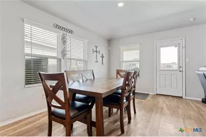 2946 Daisy Meadow, New Braunfels, TX 78130 - Photo 8