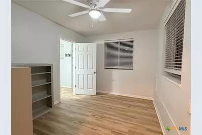 425 Woodland Point Road, Belton, TX 76513 - Photo 6