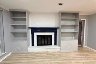 425 Woodland Point Rd, Belton, TX 76513 - Photo 4