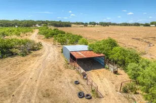 22031A Old Nacogdoches Rd, New Braunfels, TX 78132 - Photo 14