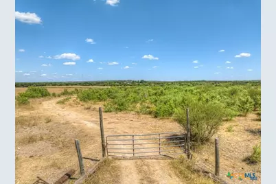 22031A Old Nacogdoches Road, New Braunfels, TX 78132 - Photo 18
