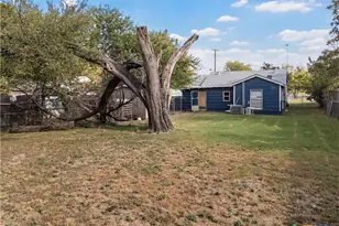 2125 Gurley Ave, Waco, TX 76706 - Photo 24