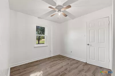 505 Curry Avenue, Copperas Cove, TX 76522 - Photo 6