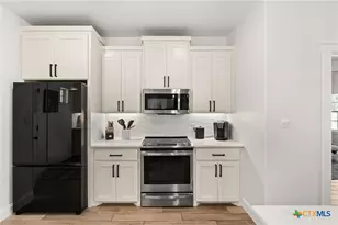 274 Pecan Meadow Ln, Belton, TX 76513 - Photo 14