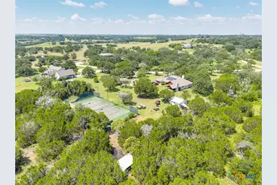725 County Road 300, Hamilton, TX 76531 - Photo 38