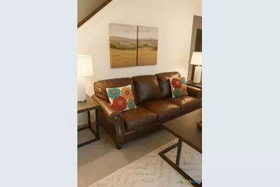 1054 Rolling Path, New Braunfels, TX 78130 - Photo 6