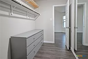 2973 Greenbriar, Seguin, TX 78155 - Photo 28