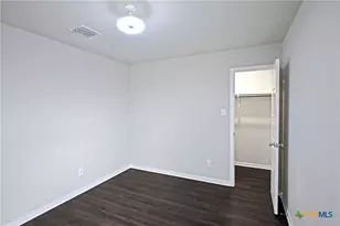 2973 Greenbriar, Seguin, TX 78155 - Photo 24