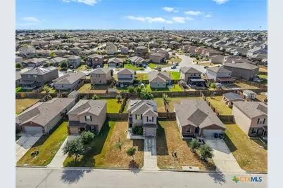 137 Bridges Lane, Jarrell, TX 76537 - Photo 34