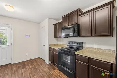 137 Bridges Lane, Jarrell, TX 76537 - Photo 12