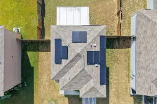 137 Bridges Ln, Jarrell, TX 76537 - Photo 30