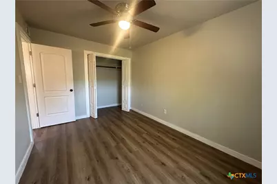 19221 San Marcos Highway #B, Martindale, TX 78655 - Photo 6