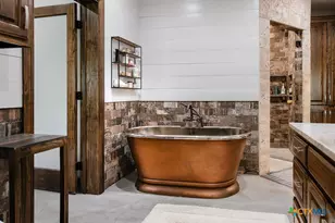 436 Jentry Rd, Inez, TX 77968 - Photo 12