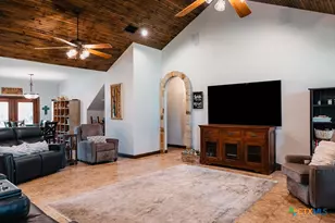 436 Jentry Rd, Inez, TX 77968 - Photo 6