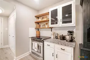 524 E 13th Ave, Belton, TX 76513 - Photo 14