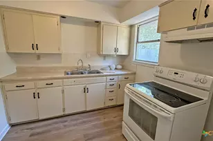 1002 S 19th St, Copperas Cove, TX 76522 - Photo 4