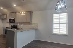 334 Monty Rd, Copperas Cove, TX 76522 - Photo 4