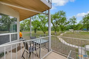 730 E Mather St, New Braunfels, TX 78130 - Photo 22