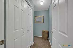 730 E Mather St, New Braunfels, TX 78130 - Photo 16