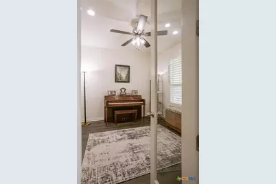 113 Persimmon Court, Victoria, TX 77904 - Photo 32