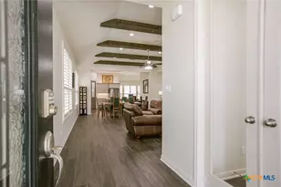 113 Persimmon Ct, Victoria, TX 77904 - Photo 4