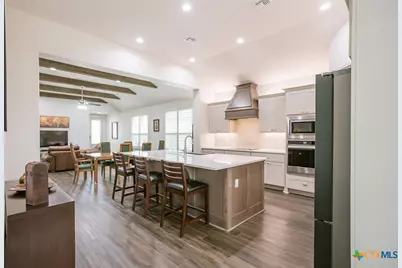 113 Persimmon Court, Victoria, TX 77904 - Photo 10