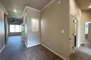 214 Desert Holly Dr, Temple, TX 76502 - Photo 2