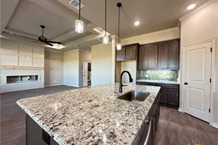 214 Desert Holly Dr, Temple, TX 76502 - Photo 8