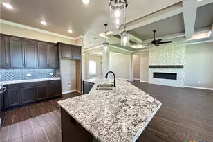 224 Desert Holly Dr, Temple, TX 76502 - Photo 6