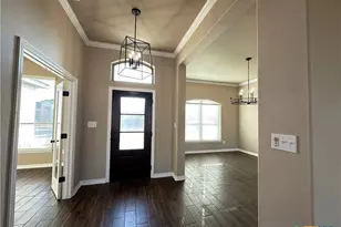 224 Desert Holly Dr, Temple, TX 76502 - Photo 2