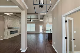 224 Desert Holly Dr, Temple, TX 76502 - Photo 2