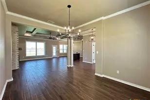 224 Desert Holly Dr, Temple, TX 76502 - Photo 10