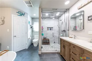 341 Ringtail, Canyon Lake, TX 78133 - Photo 10