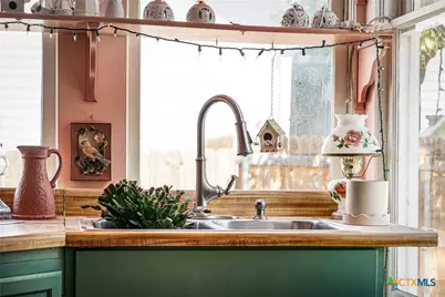 843 Cross Street, New Braunfels, TX 78130 - Photo 30