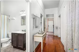 843 Cross St, New Braunfels, TX 78130 - Photo 18