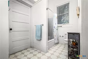 843 Cross St, New Braunfels, TX 78130 - Photo 14