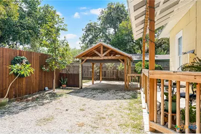 843 Cross Street, New Braunfels, TX 78130 - Photo 32