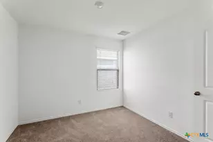 128 Hellcats Wy, Jarrell, TX 76537 - Photo 22