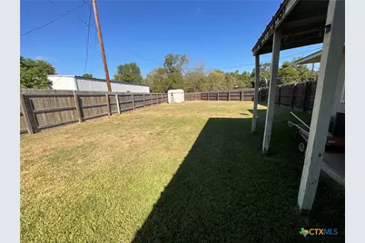 619 Jackson Street, Rockdale, TX 76567 - Photo 4