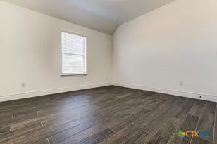 593 Vale Ct, New Braunfels, TX 78132 - Photo 16