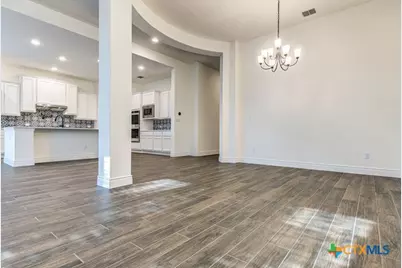 593 Vale Court, New Braunfels, TX 78132 - Photo 8