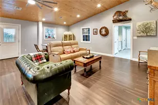 2133 Cr 125, Edna, TX 77957 - Photo 6