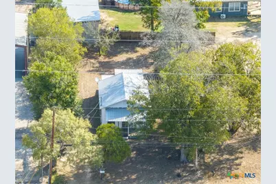 936 Water Street, Gonzales, TX 78629 - Photo 22