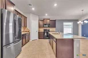 224 Bainbridge Rd, Temple, TX 76502 - Photo 10