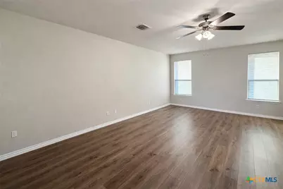 6107 Lavaca Drive, Belton, TX 76513 - Photo 4